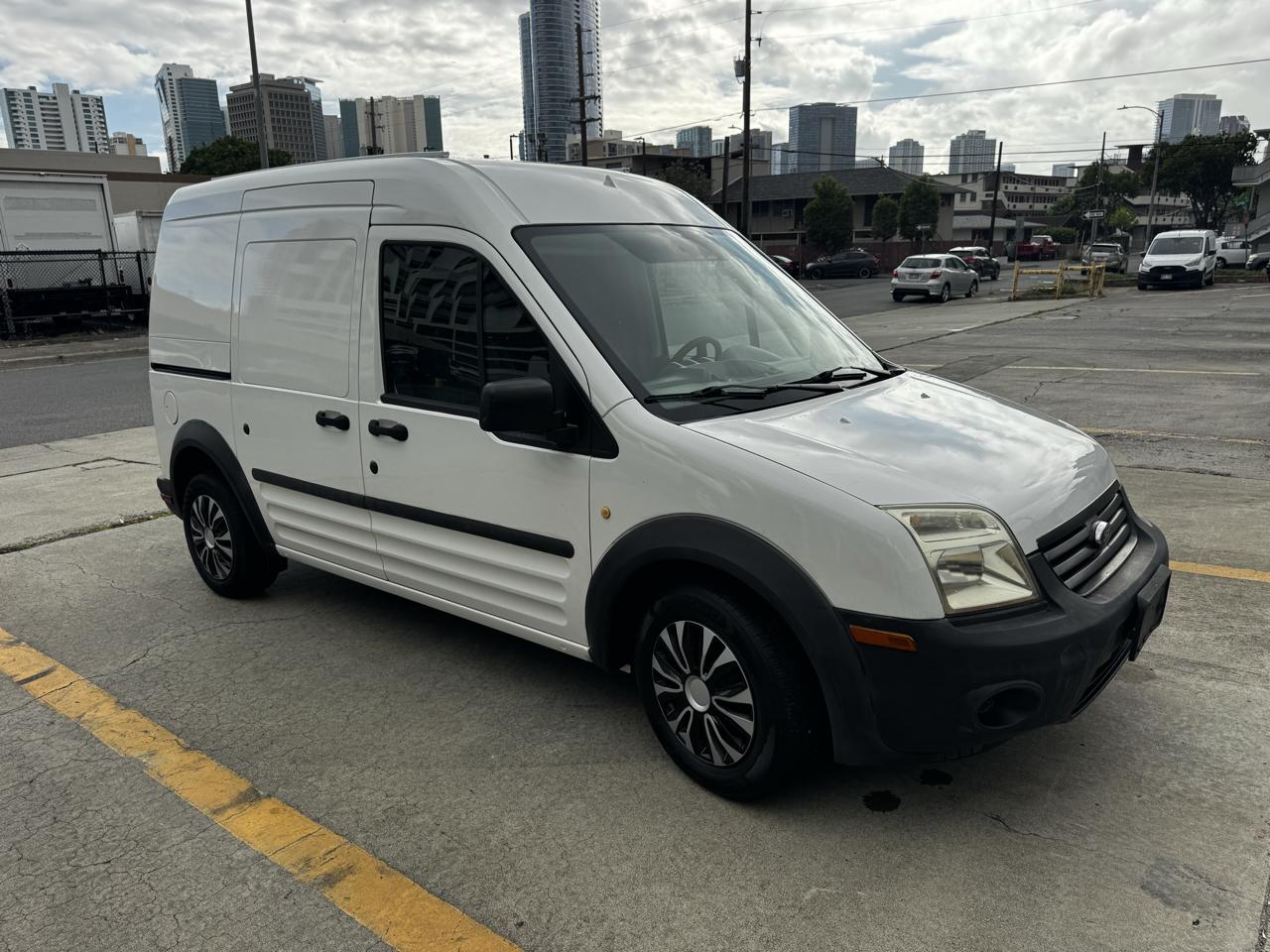 Ford Transit Connect 114.6" XL w/o side or rear door glass 2013