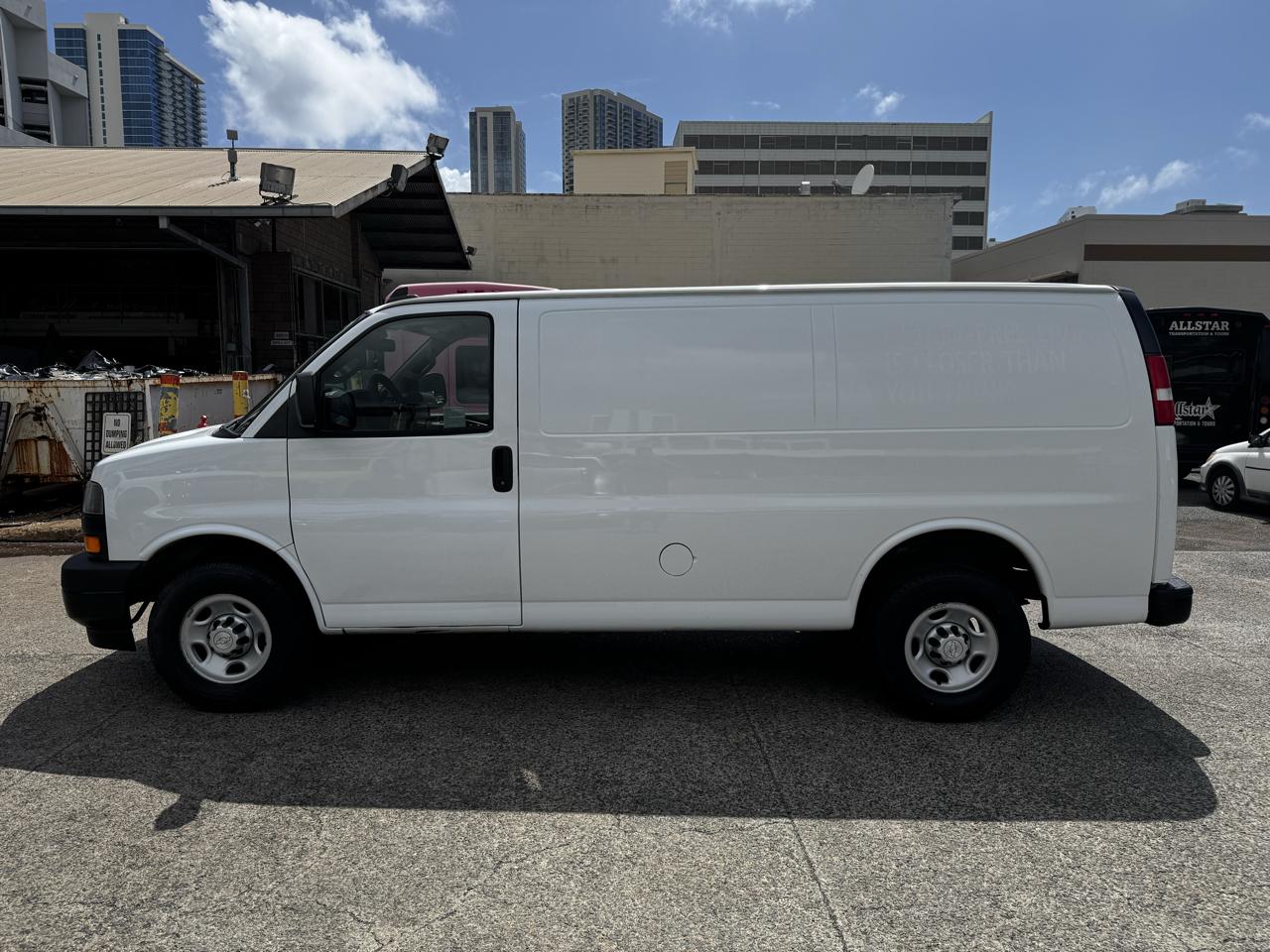 Chevrolet Express Cargo Van RWD 2500 135" 2019