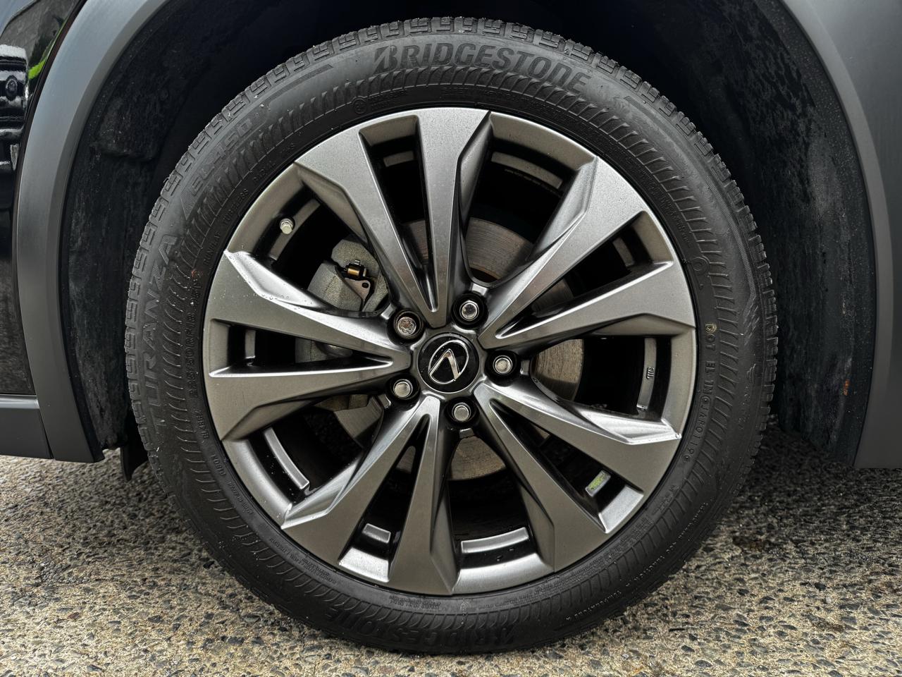 Lexus UX UX 200 FWD 2019