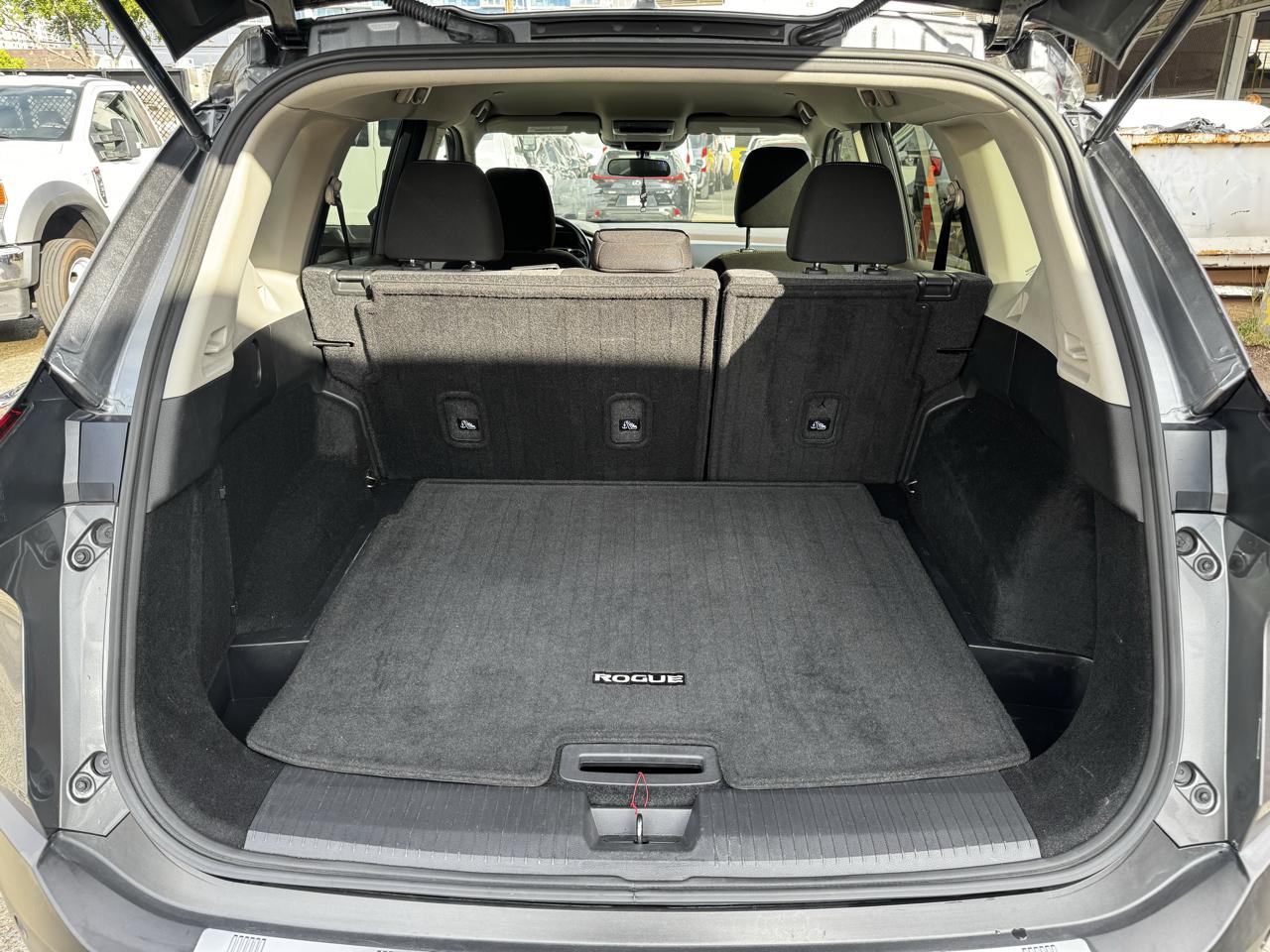 Nissan Rogue FWD SV 2023