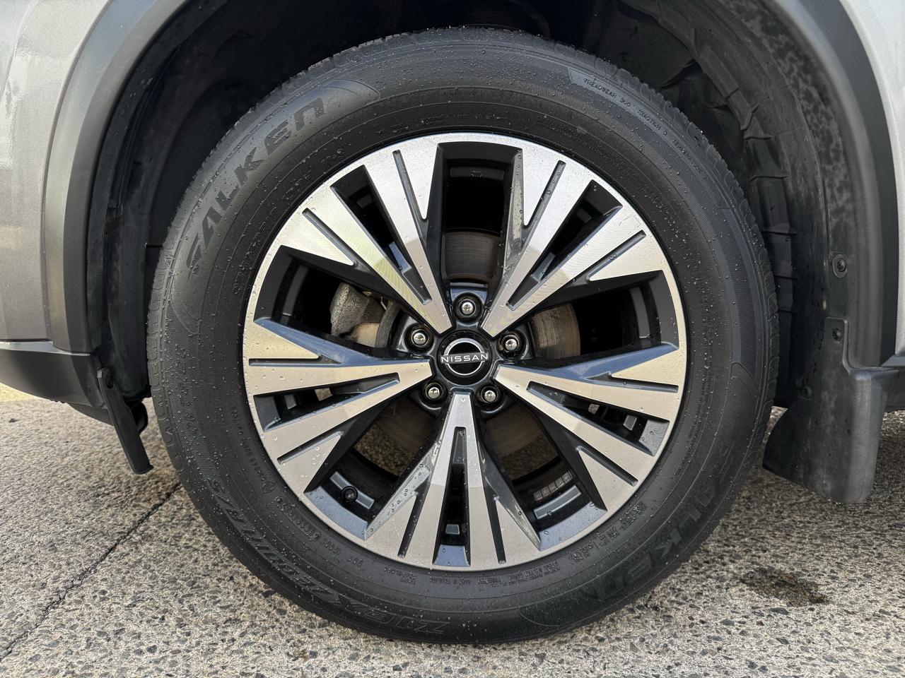 Nissan Rogue FWD SV 2023