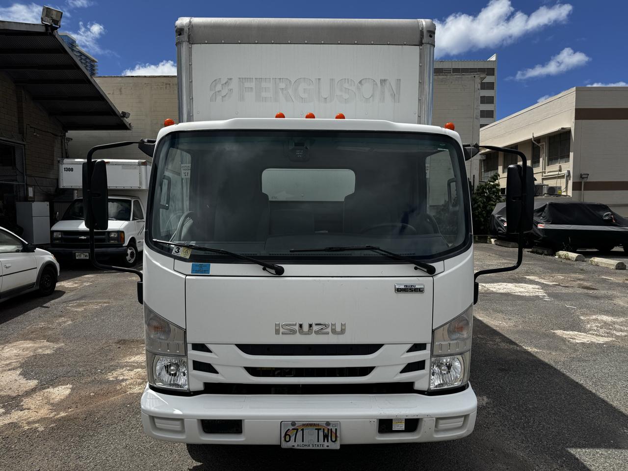Isuzu NRR  2019