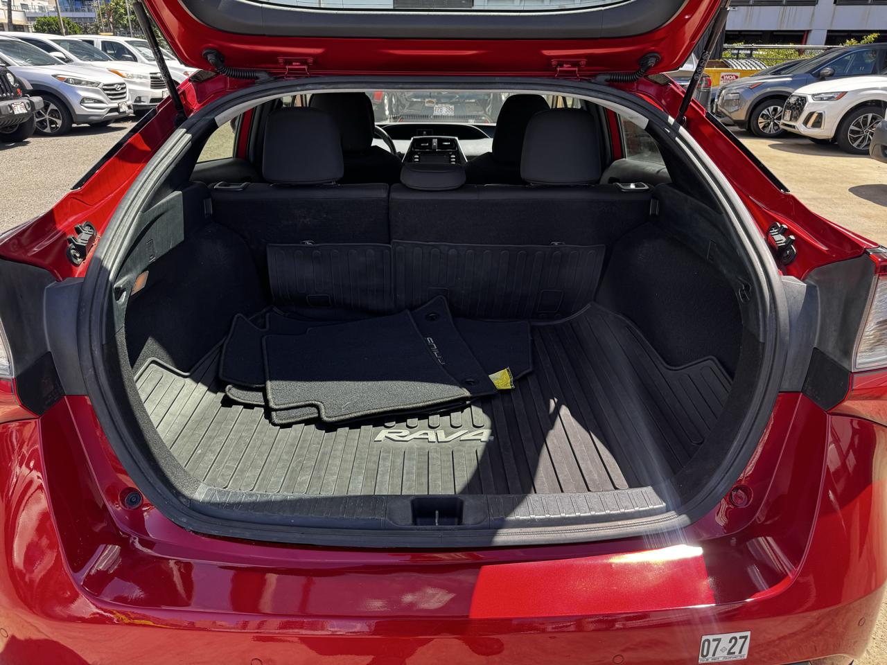 Toyota Prius Nightshade (Natl) 2022
