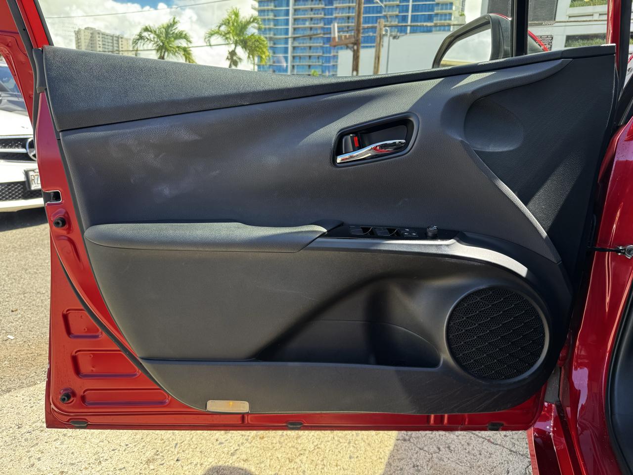 Toyota Prius Nightshade (Natl) 2022