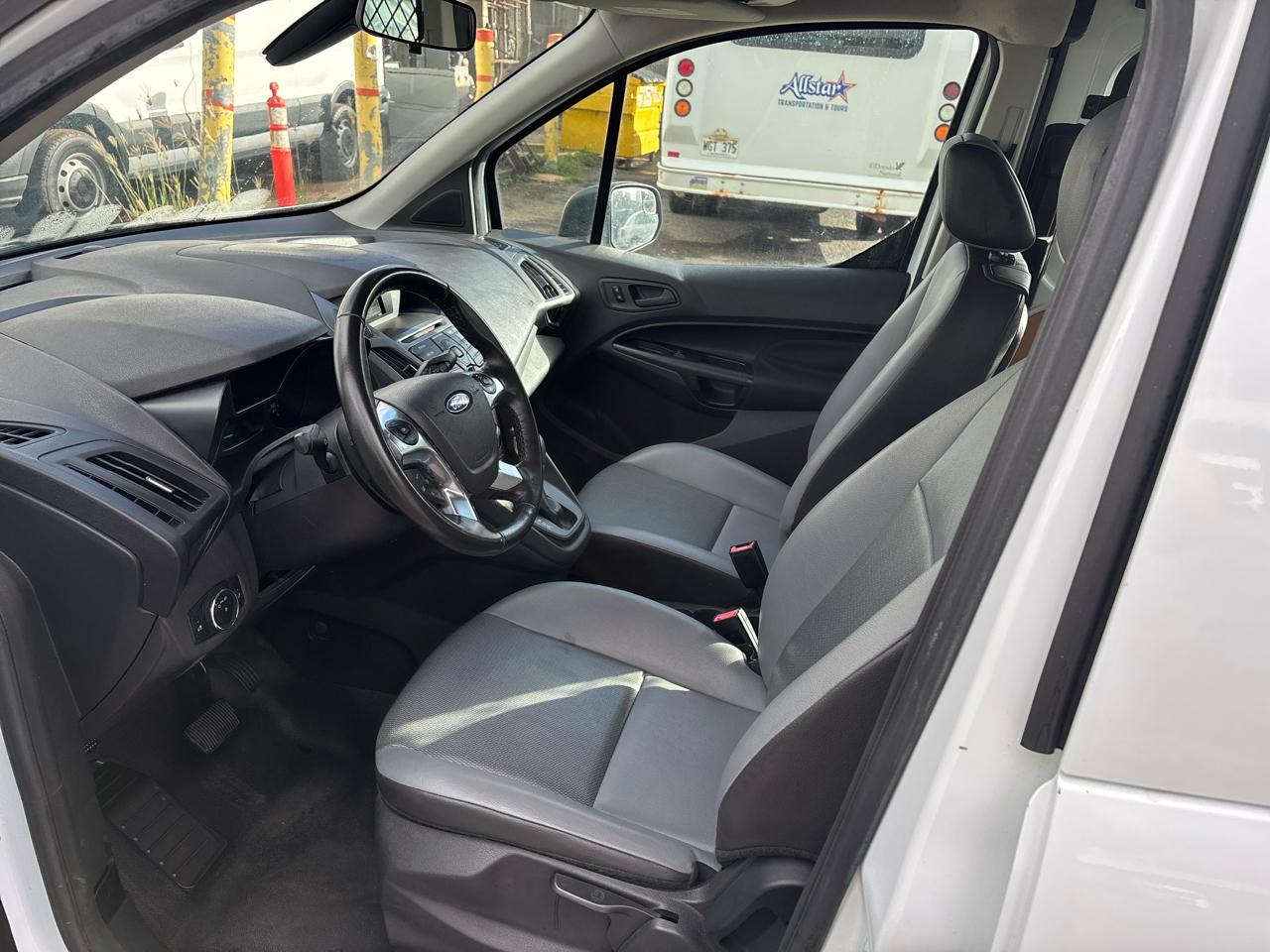 Ford Transit Connect Van XL LWB w/Rear Symmetrical Doors 2018