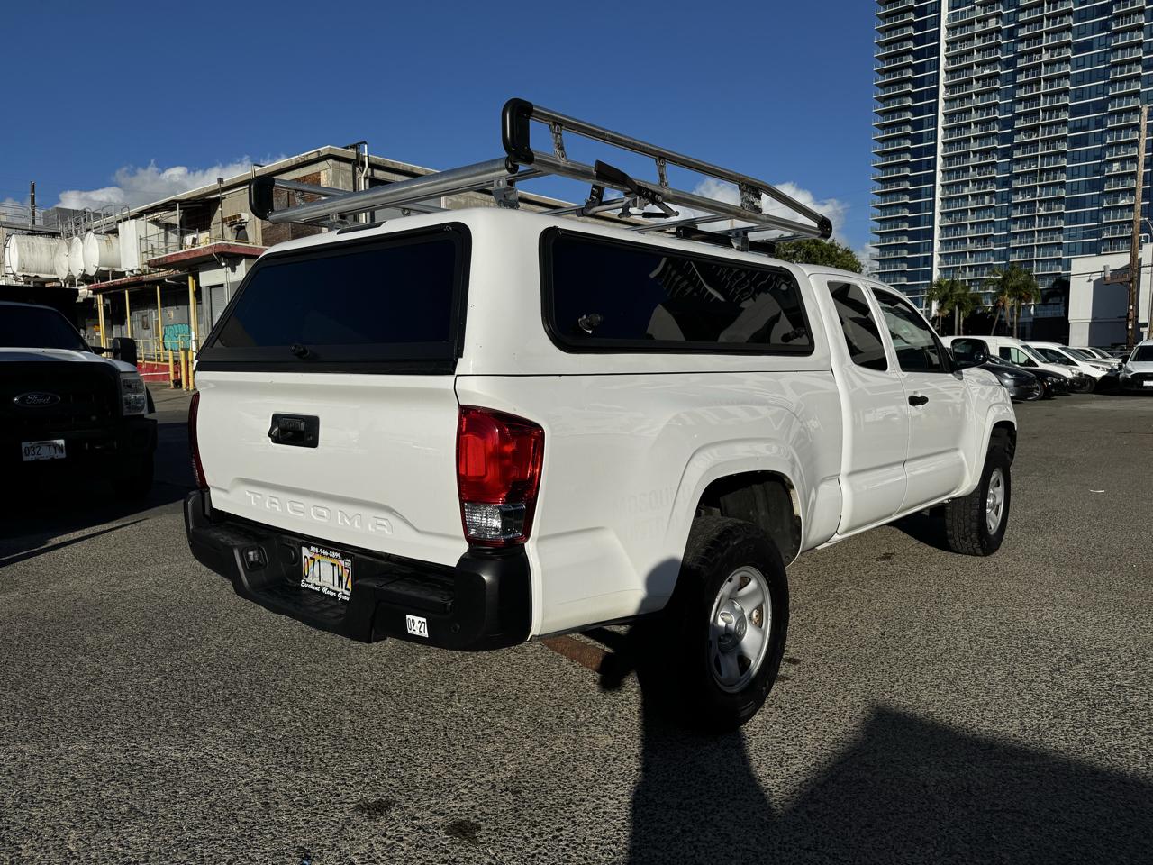 Toyota Tacoma 2WD SR5 Access Cab 6' Bed I4 AT (Natl) 2019