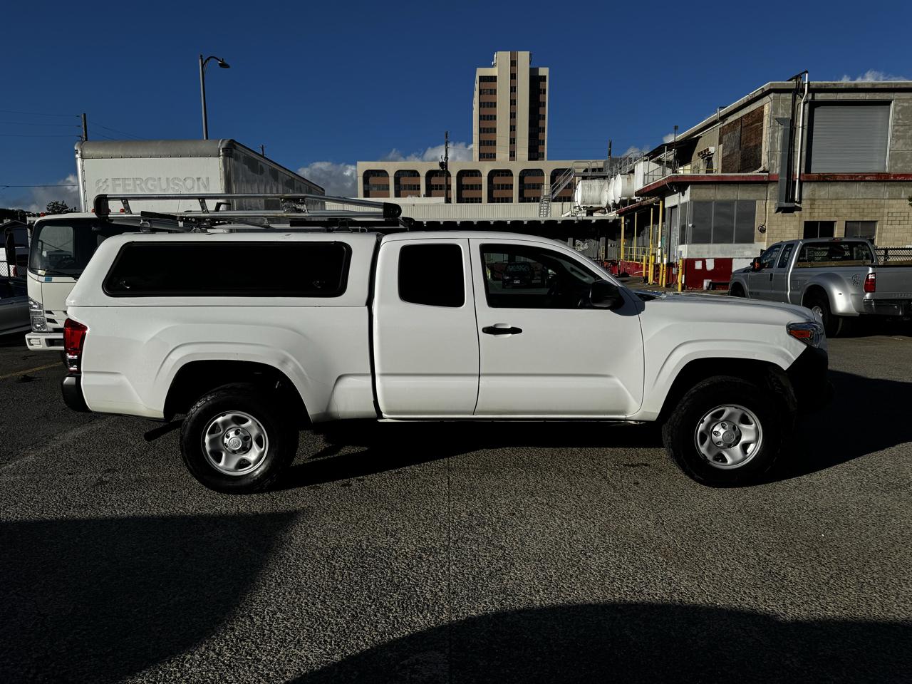 Toyota Tacoma 2WD SR5 Access Cab 6' Bed I4 AT (Natl) 2019