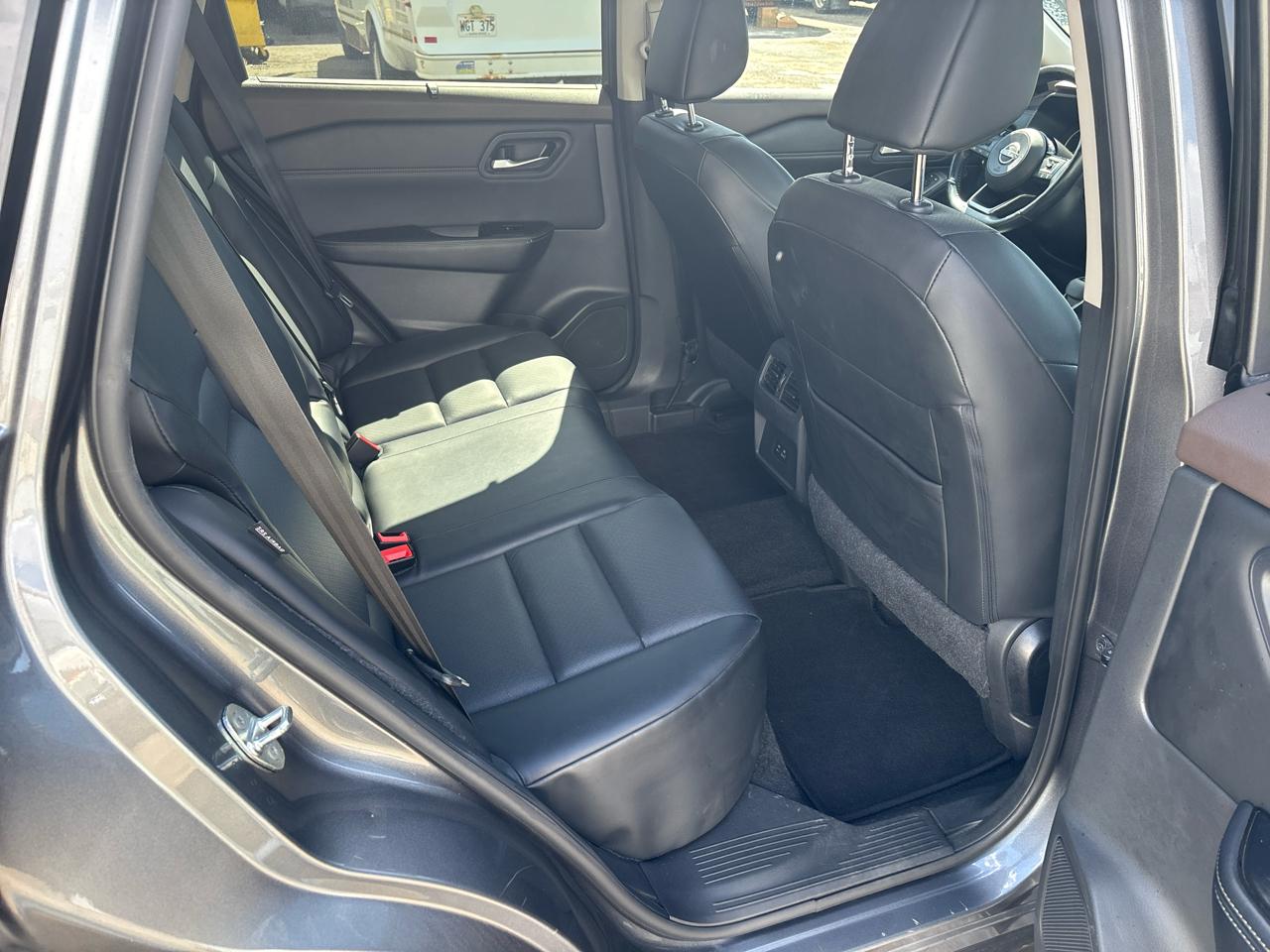 Nissan Rogue FWD SV *Ltd Avail* 2023