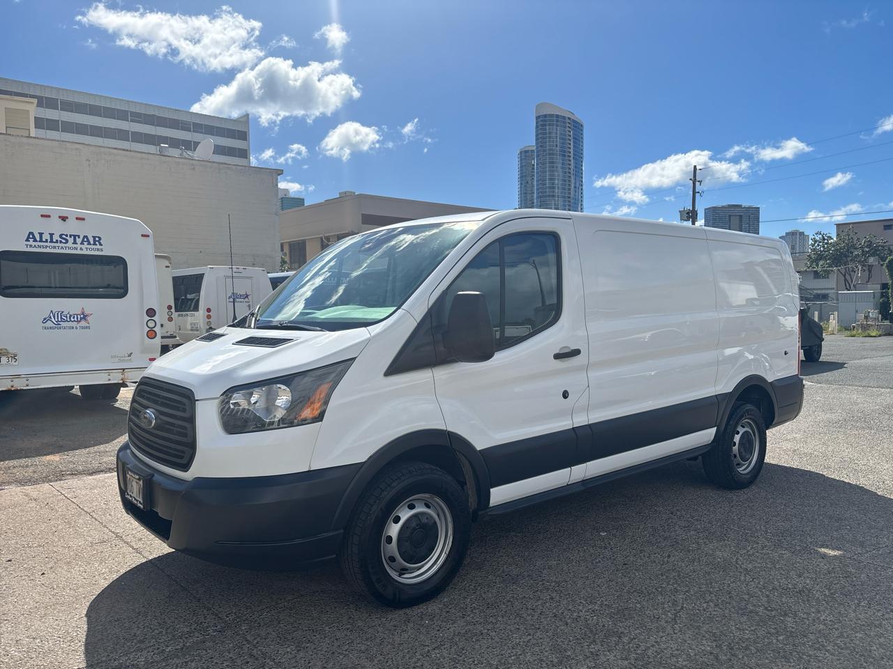Ford Transit Van T-250 130" Low Rf 9000 GVWR Sliding RH Dr 2018