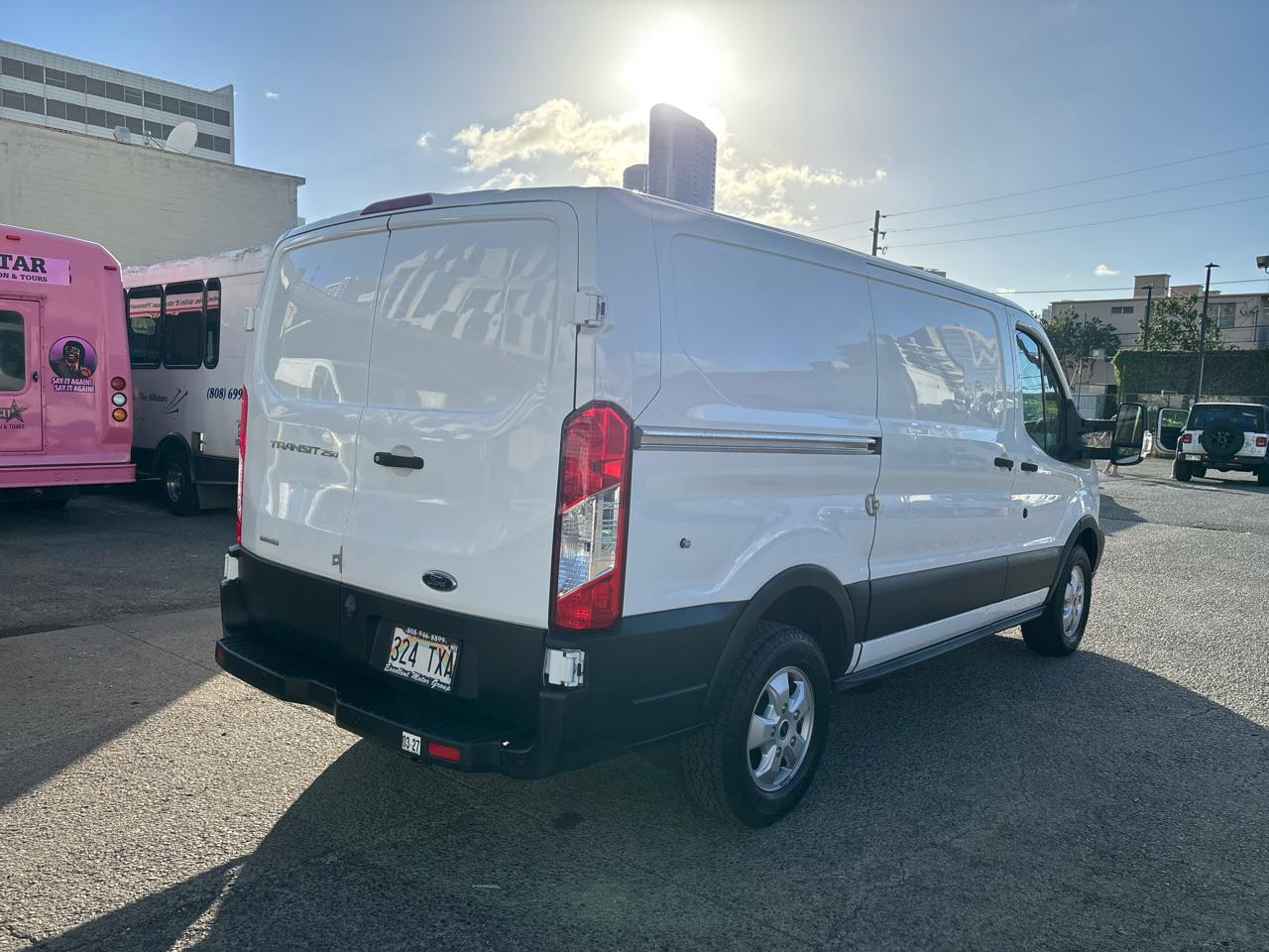 Ford Transit Van T-250 130" Low Rf 9000 GVWR Sliding RH Dr 2019