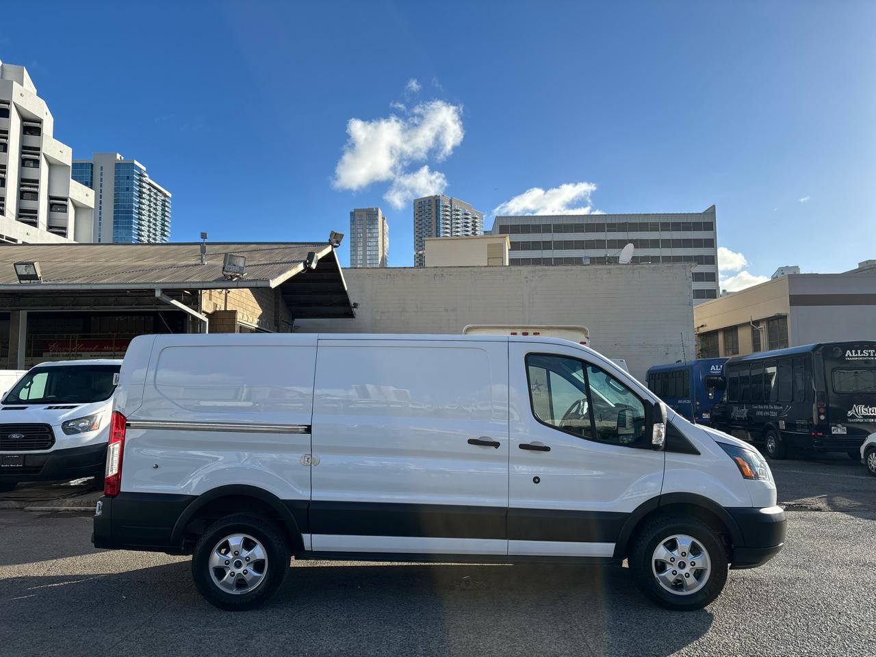 Ford Transit Van T-250 130" Low Rf 9000 GVWR Sliding RH Dr 2019