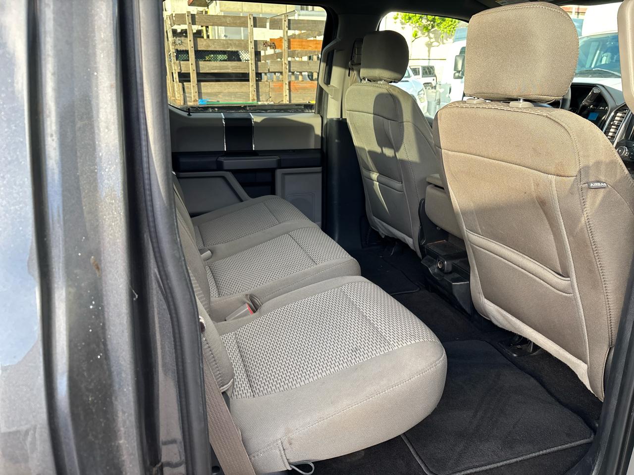 Ford F-150 2WD SuperCrew 145" XLT 2019