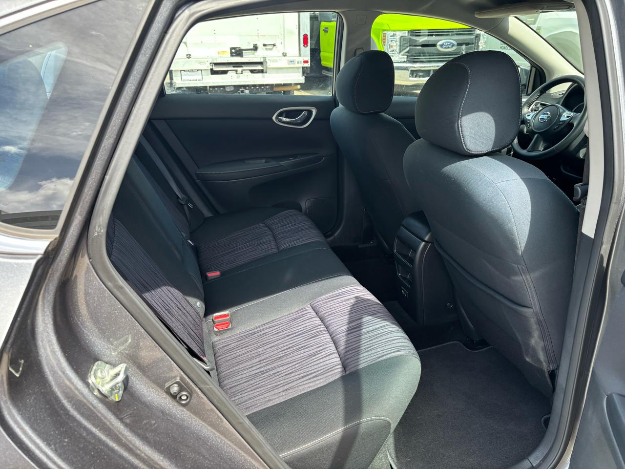 Nissan Sentra SV CVT 2019