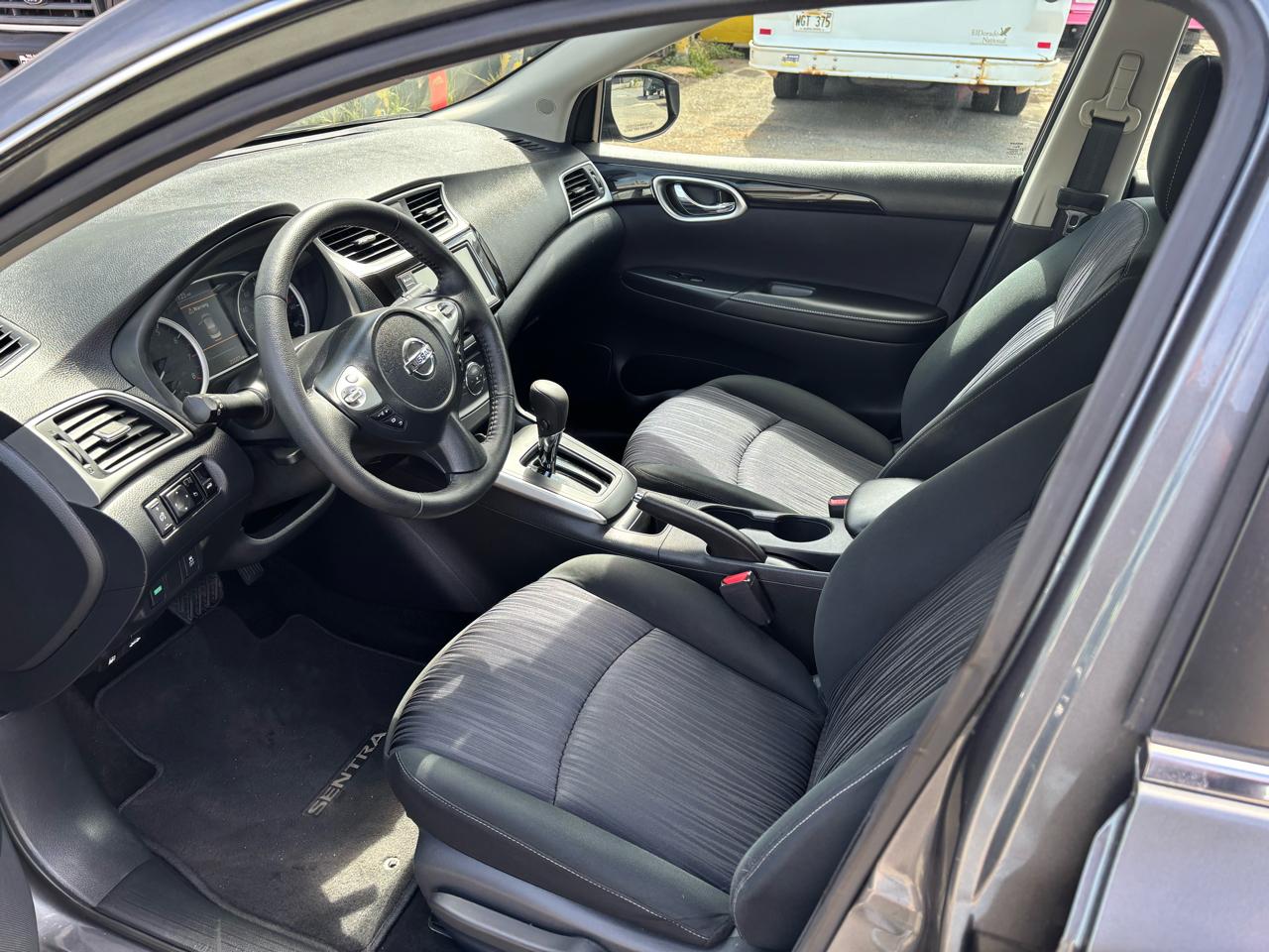 Nissan Sentra SV CVT 2019