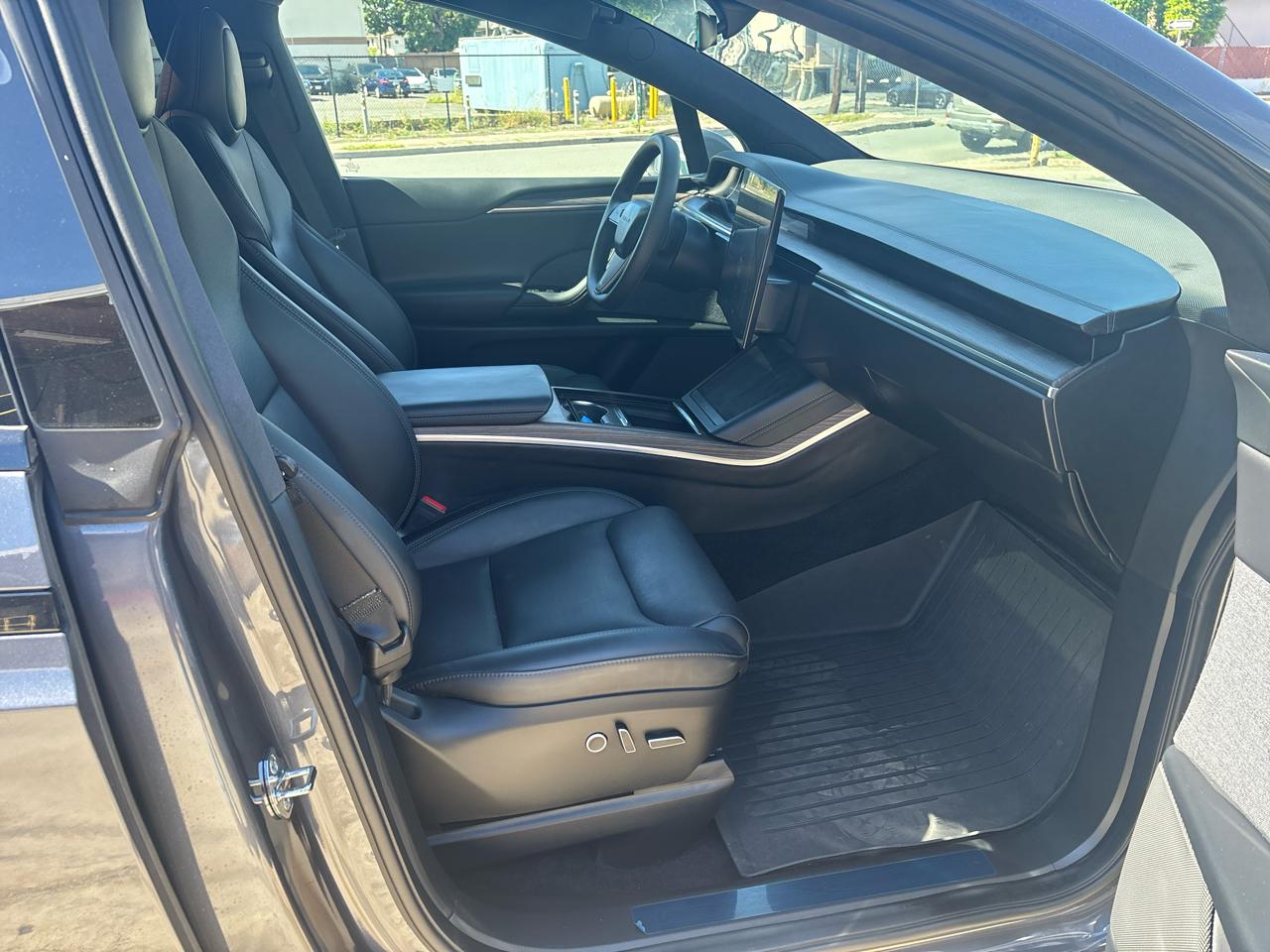 Tesla Model X AWD 2023