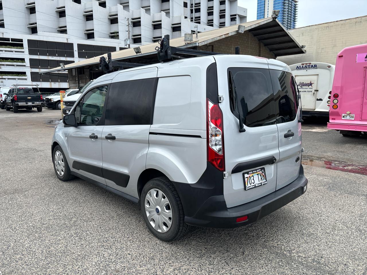 Ford Transit Connect Van XL SWB w/Rear Symmetrical Doors 2022