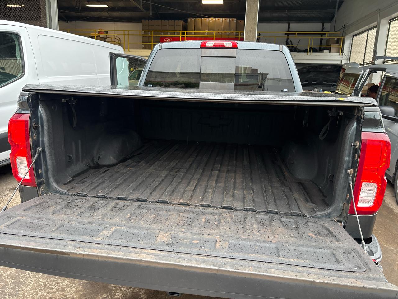Chevrolet Silverado 1500 4WD Crew Cab 143.5" LTZ w/1LZ 2018