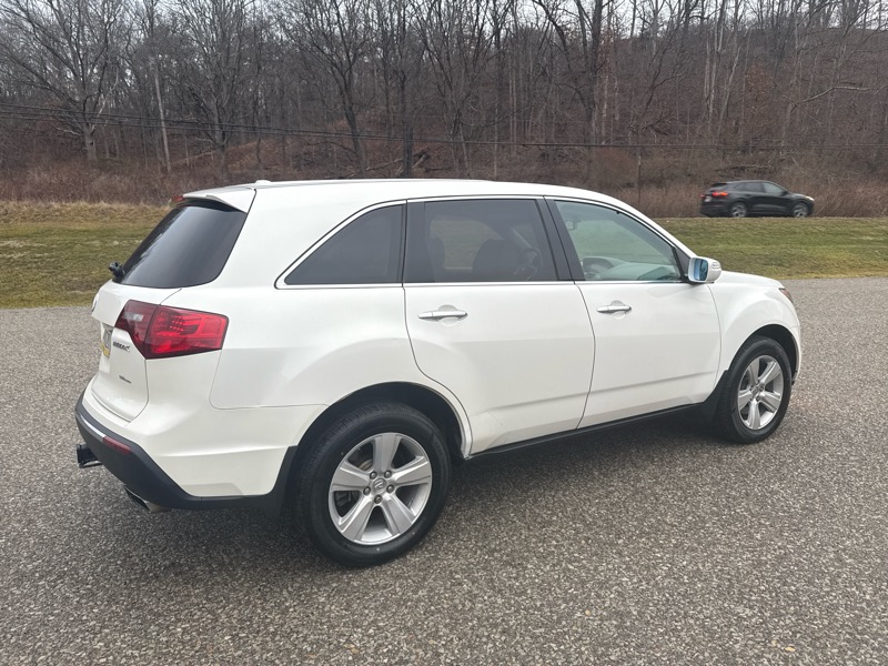 Acura MDX 6-Spd AT w/Tech and Entertainment Package 2011