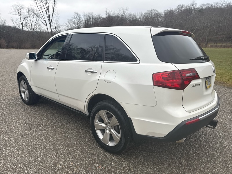 Acura MDX 6-Spd AT w/Tech and Entertainment Package 2011