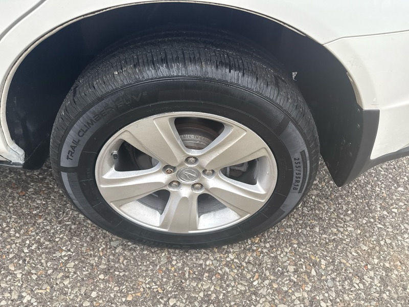 Acura MDX 6-Spd AT w/Tech and Entertainment Package 2011