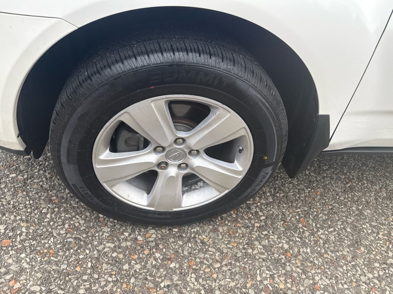 Acura MDX 6-Spd AT w/Tech and Entertainment Package 2011