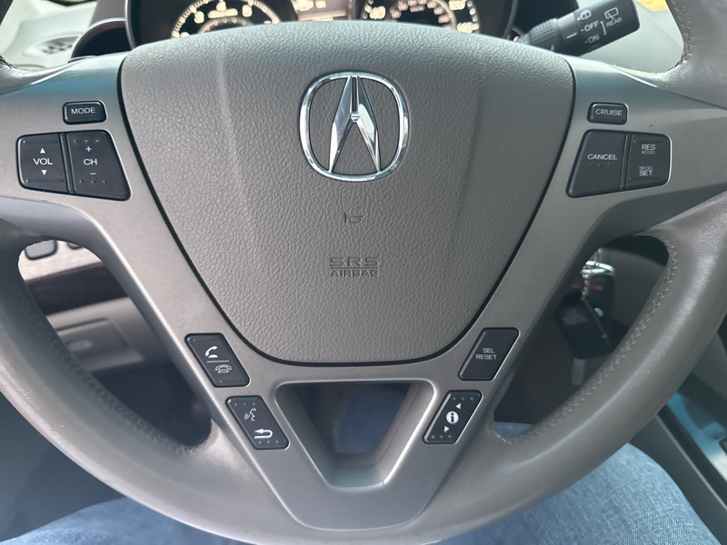 Acura MDX 6-Spd AT w/Tech and Entertainment Package 2011