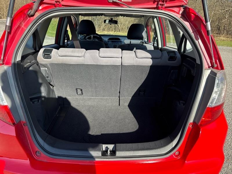 Honda Fit 5-Speed AT 2009