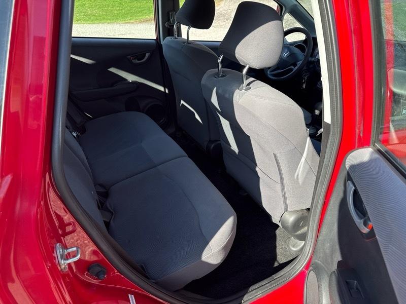 Honda Fit 5-Speed AT 2009