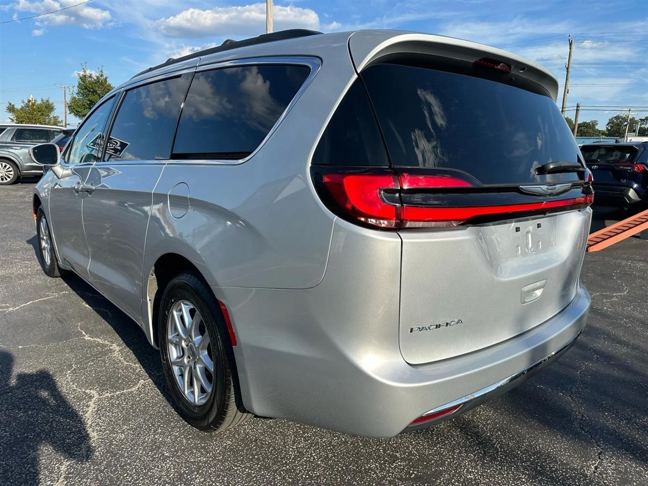 Chrysler Pacifica Touring-L 2022