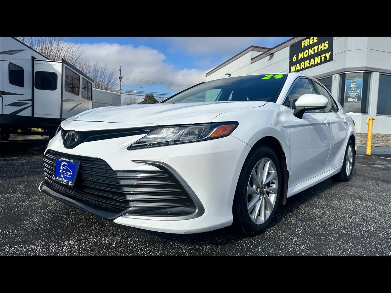 2024 Toyota Camry LE