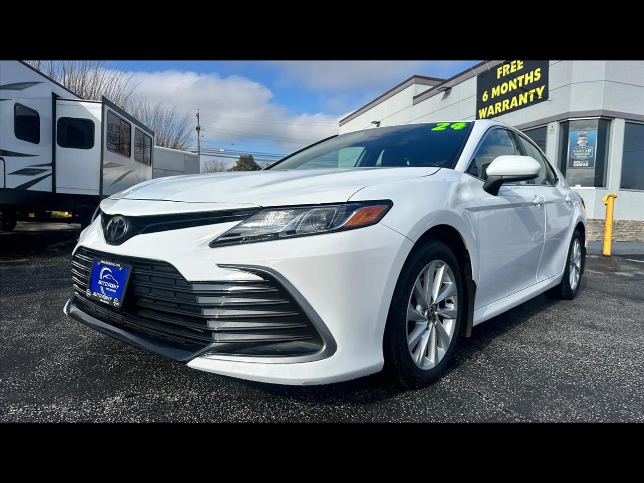2024 Toyota Camry LE