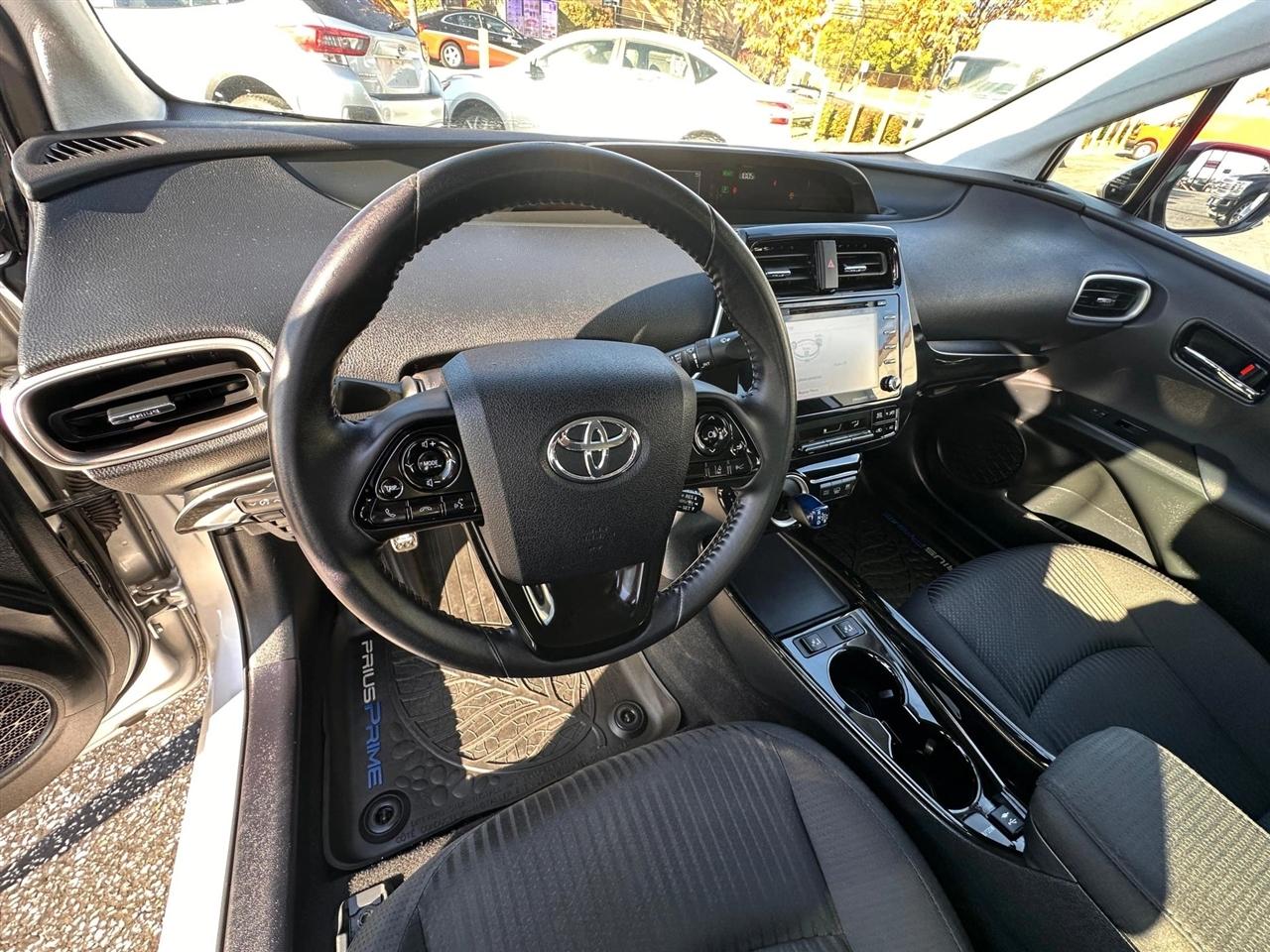 Toyota Prius Prime LE 2020