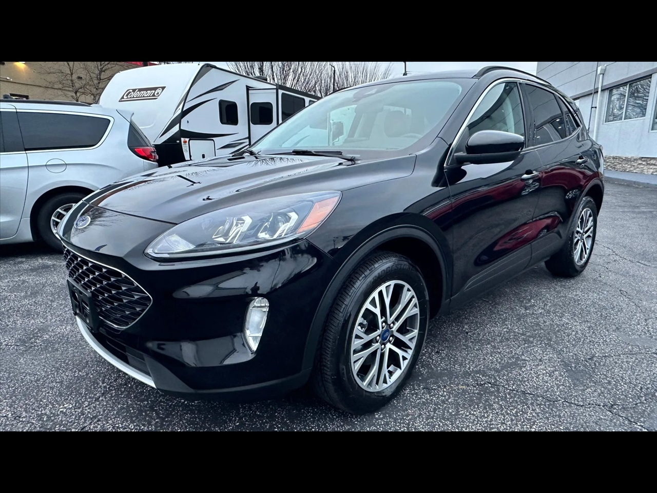 2021 Ford Escape SEL's photo