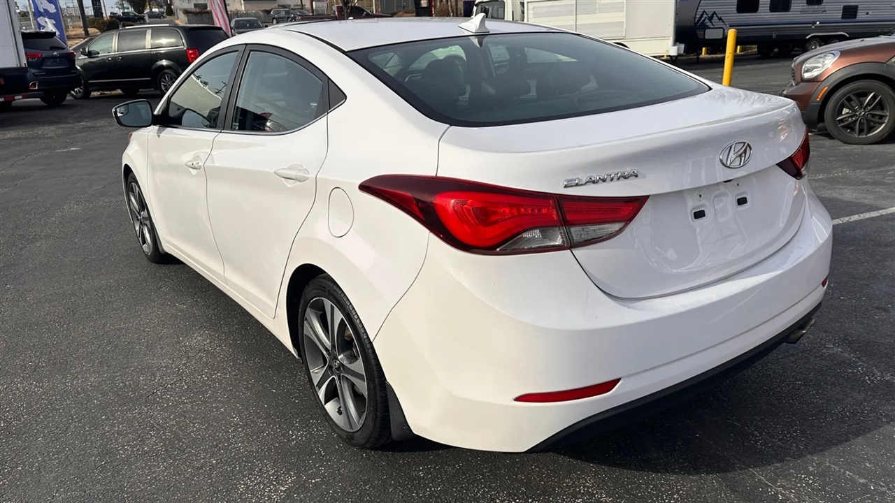 Hyundai Elantra Sport 6AT 2015