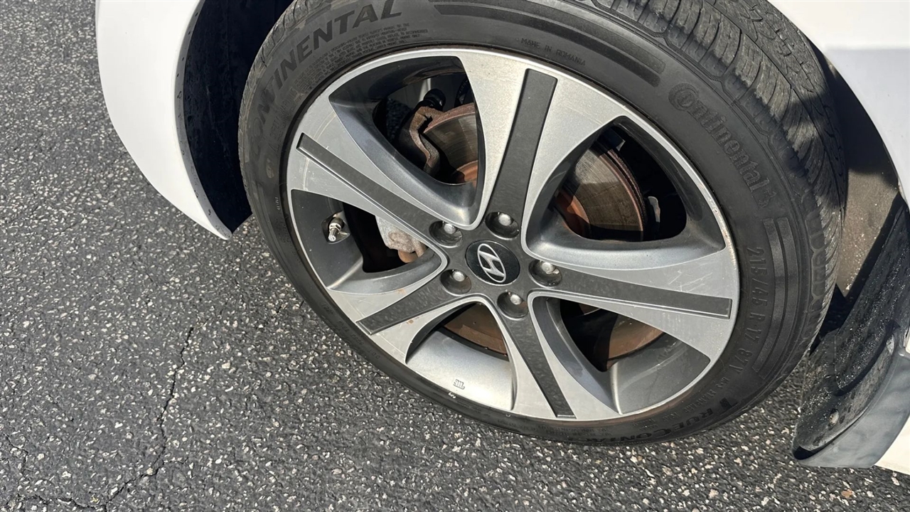 Hyundai Elantra Sport 6AT 2015