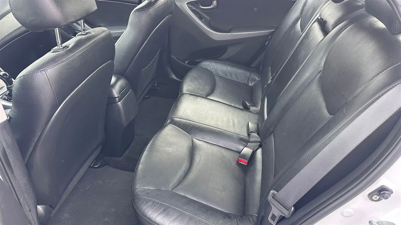 Hyundai Elantra Sport 6AT 2015