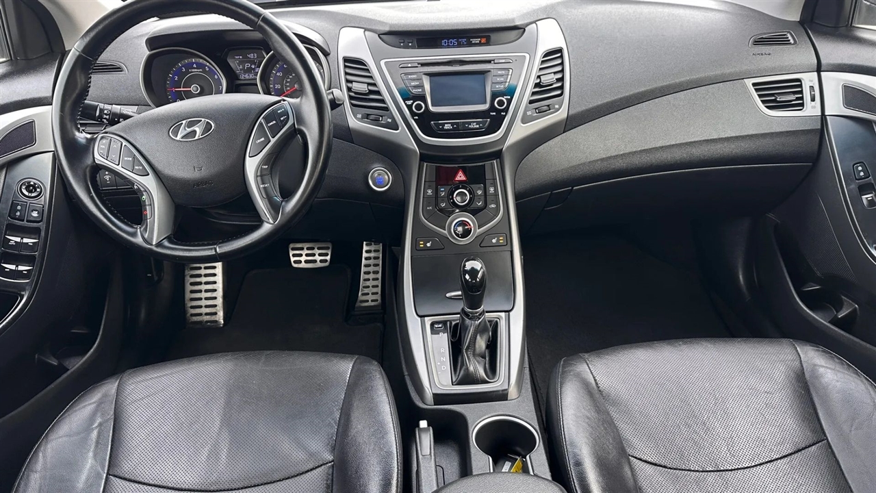 Hyundai Elantra Sport 6AT 2015