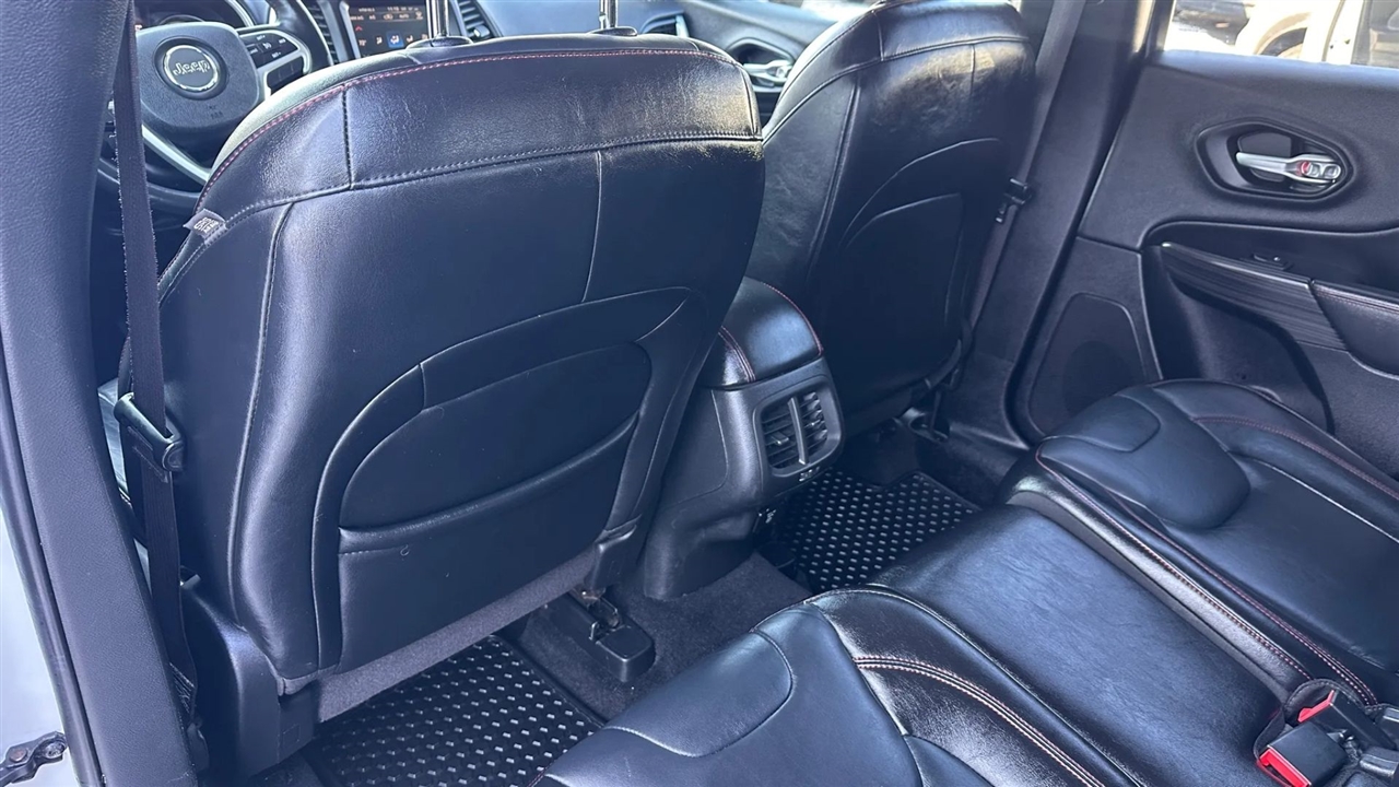 Jeep Cherokee Trailhawk 4WD 2014