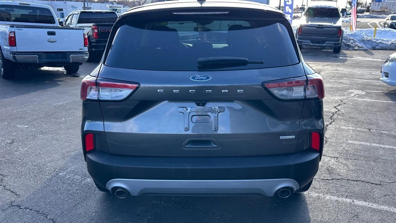 Ford Escape S FWD 2020