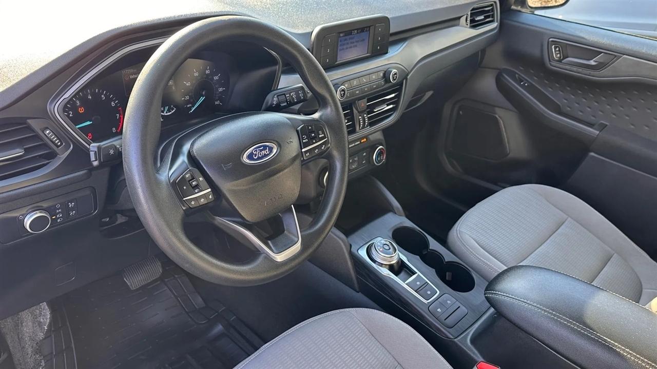 Ford Escape S FWD 2020