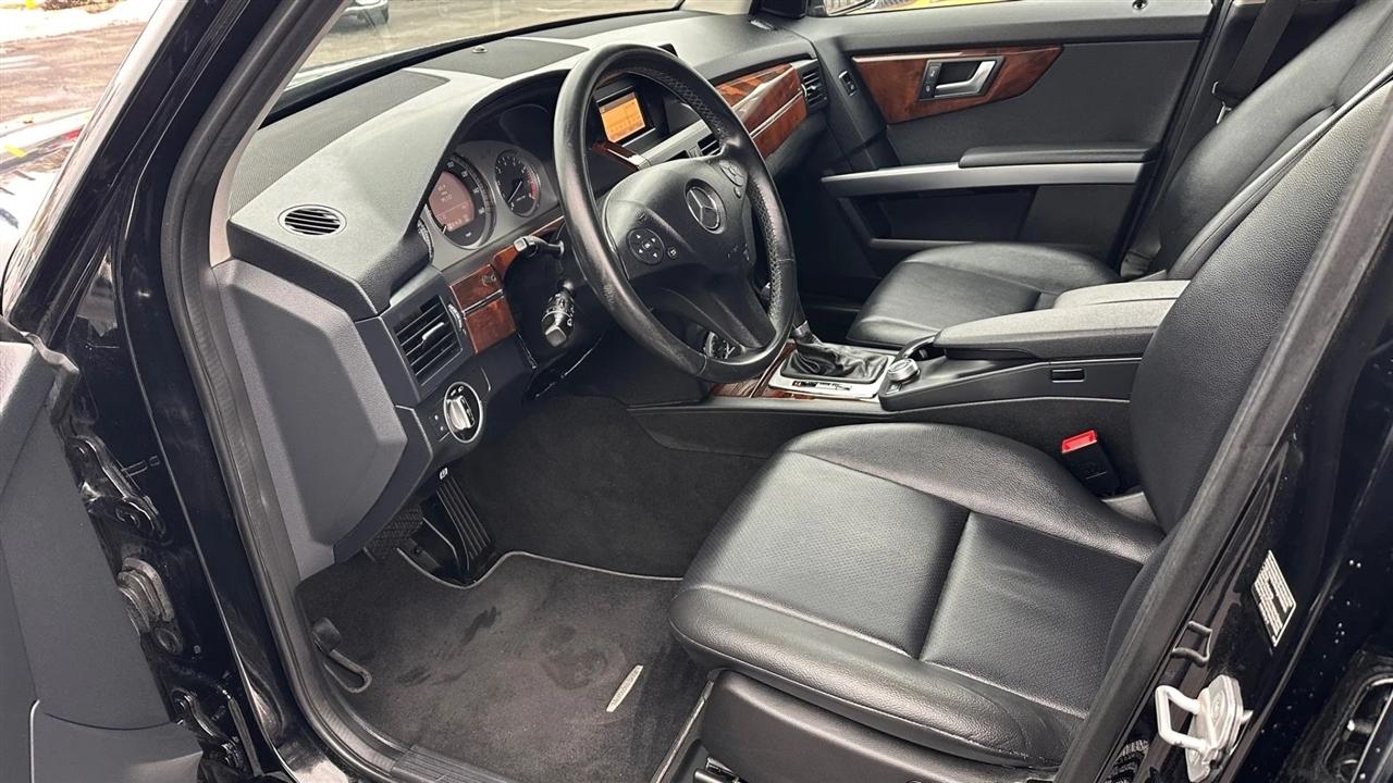 Mercedes-Benz GLK-Class 4MATIC 4dr GLK 350 2012