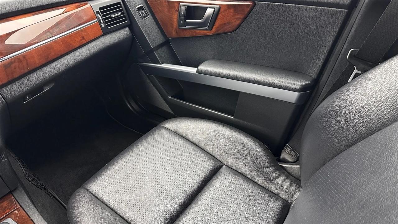 Mercedes-Benz GLK-Class 4MATIC 4dr GLK 350 2012