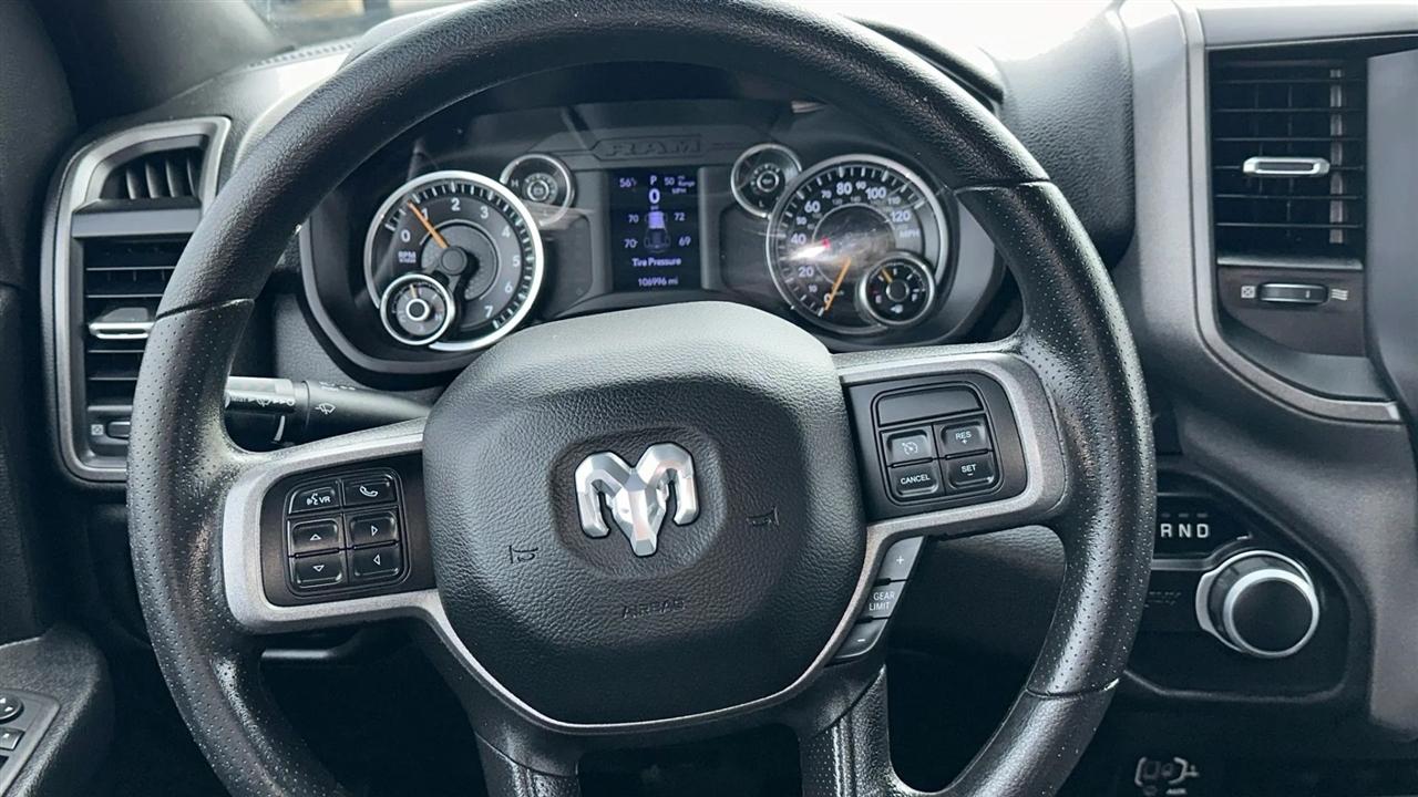 RAM 2500 Tradesman 4x4 Crew Cab 8' Box 2022