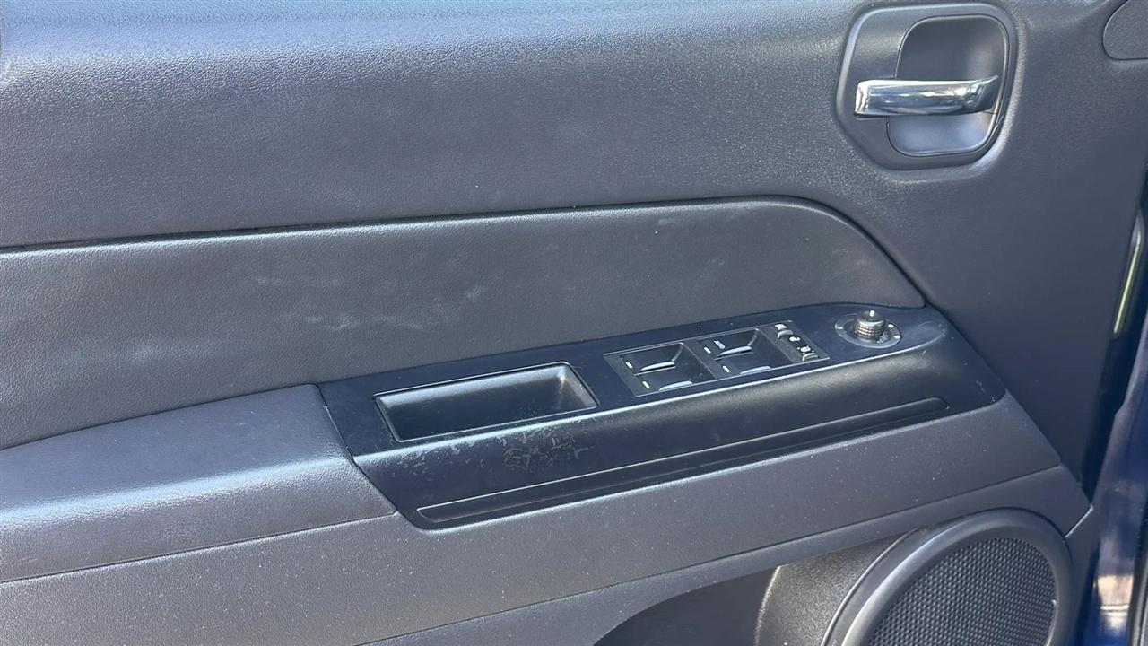 Jeep Patriot 4WD 4dr Sport 2015