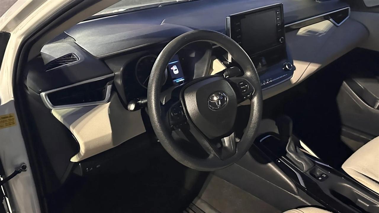 Toyota Corolla LE CVT (Natl) 2021