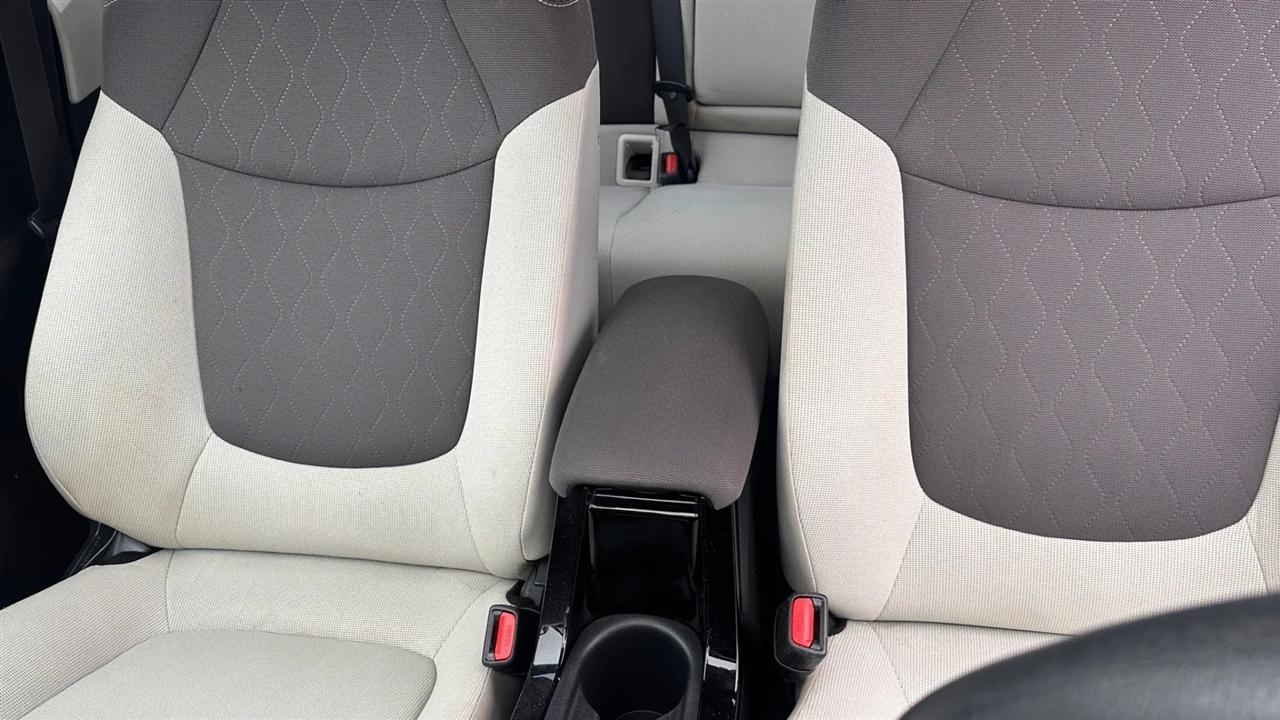 Toyota Corolla LE CVT (Natl) 2021