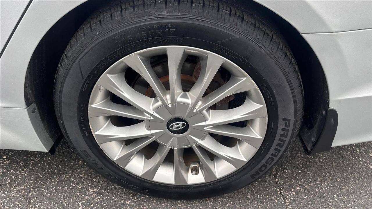 Hyundai Sonata 4dr Sdn 2.4L Limited PZEV 2015