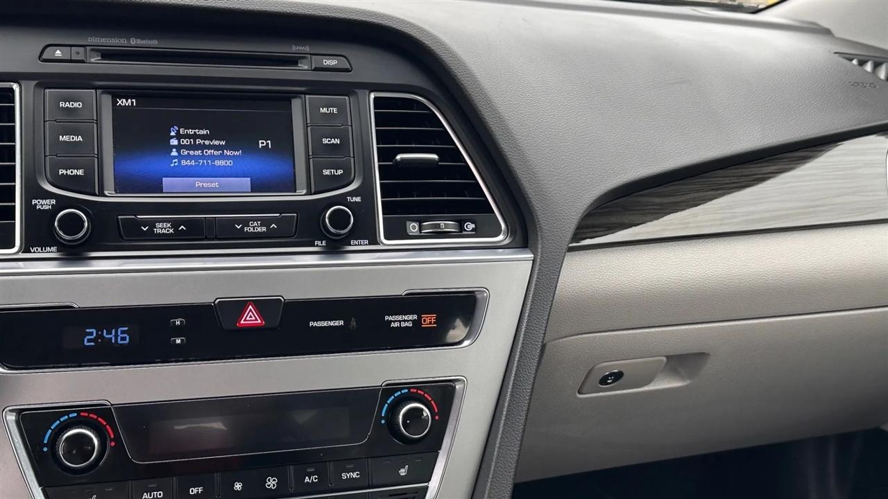 Hyundai Sonata 4dr Sdn 2.4L Limited PZEV 2015