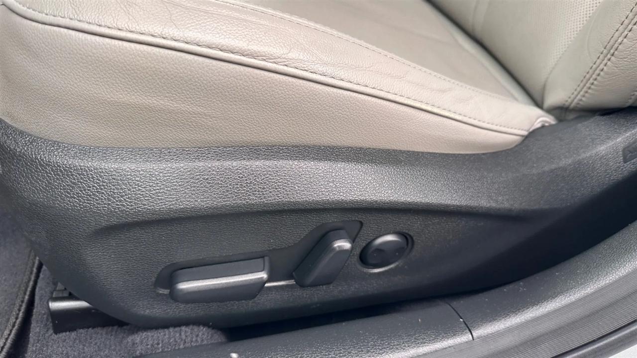 Hyundai Sonata 4dr Sdn 2.4L Limited PZEV 2015