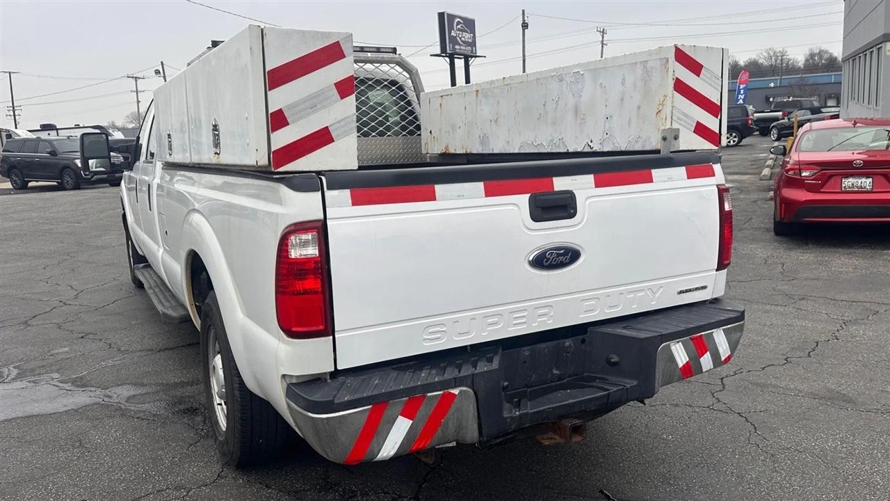 Ford Super Duty F-250 SRW 2WD Crew Cab 156" King Ranch 2013